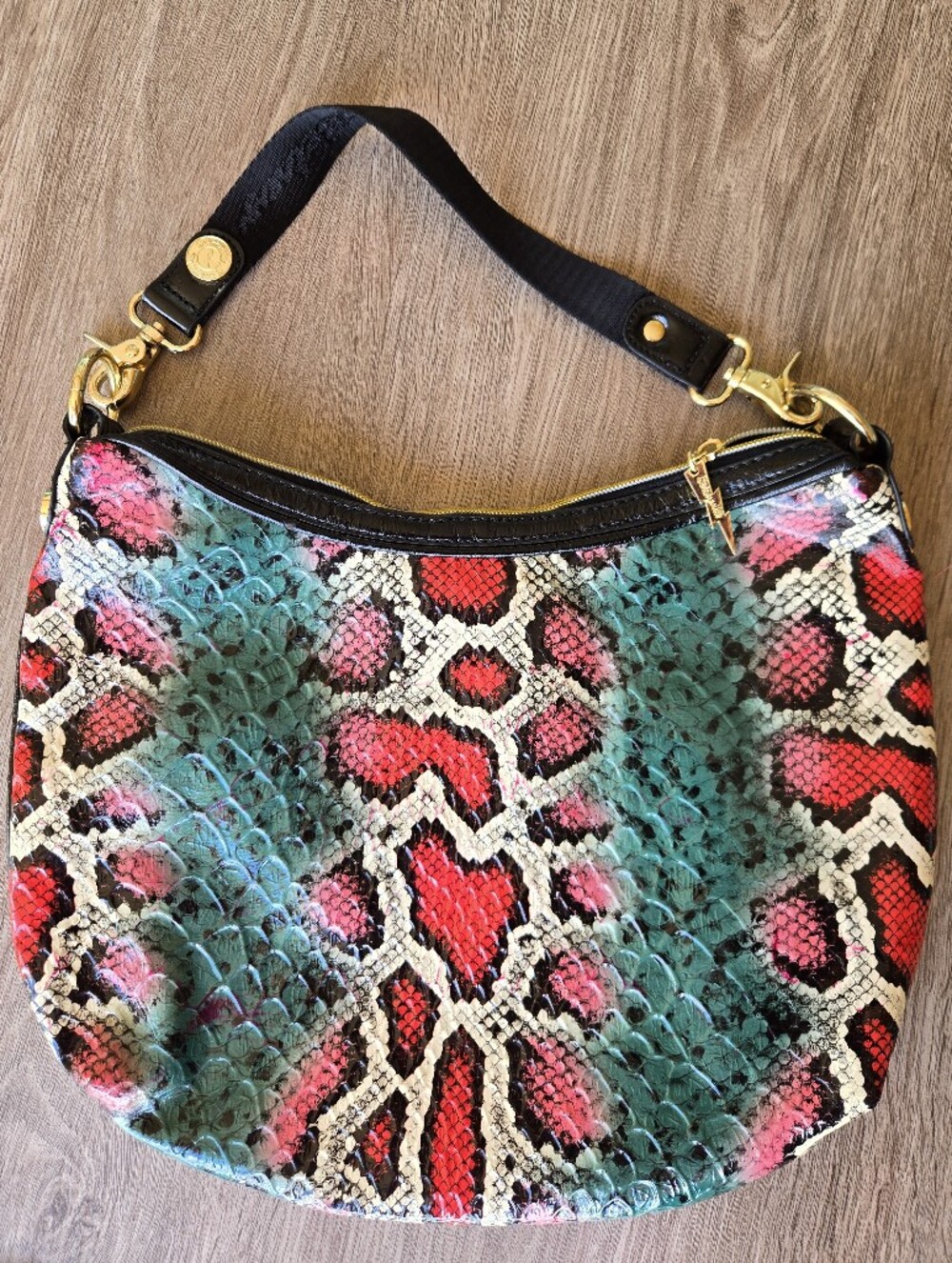 VINTAGE Betseyville by Betsey Johnson Neon Snakeskin Hobo Bag ⚡️ - Picture 5 of 13